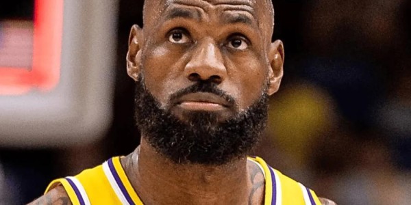 开云首页登录-这也能怪詹姆斯？雷迪克：湖人有41岁球员，所以取消晨练！