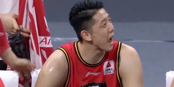 CBA双子星命运天差地别！一次内讧，改写贺希宁与沈梓捷人生轨迹