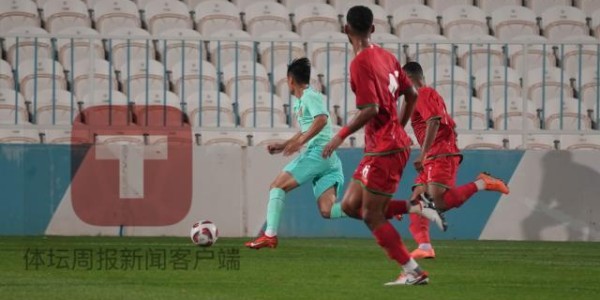 马德兴：国足有拼劲 状态未达最佳中场组合待完善