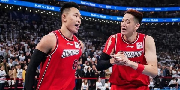 CBA双子星命运天差地别！一次内讧，改写贺希宁与沈梓捷人生轨迹